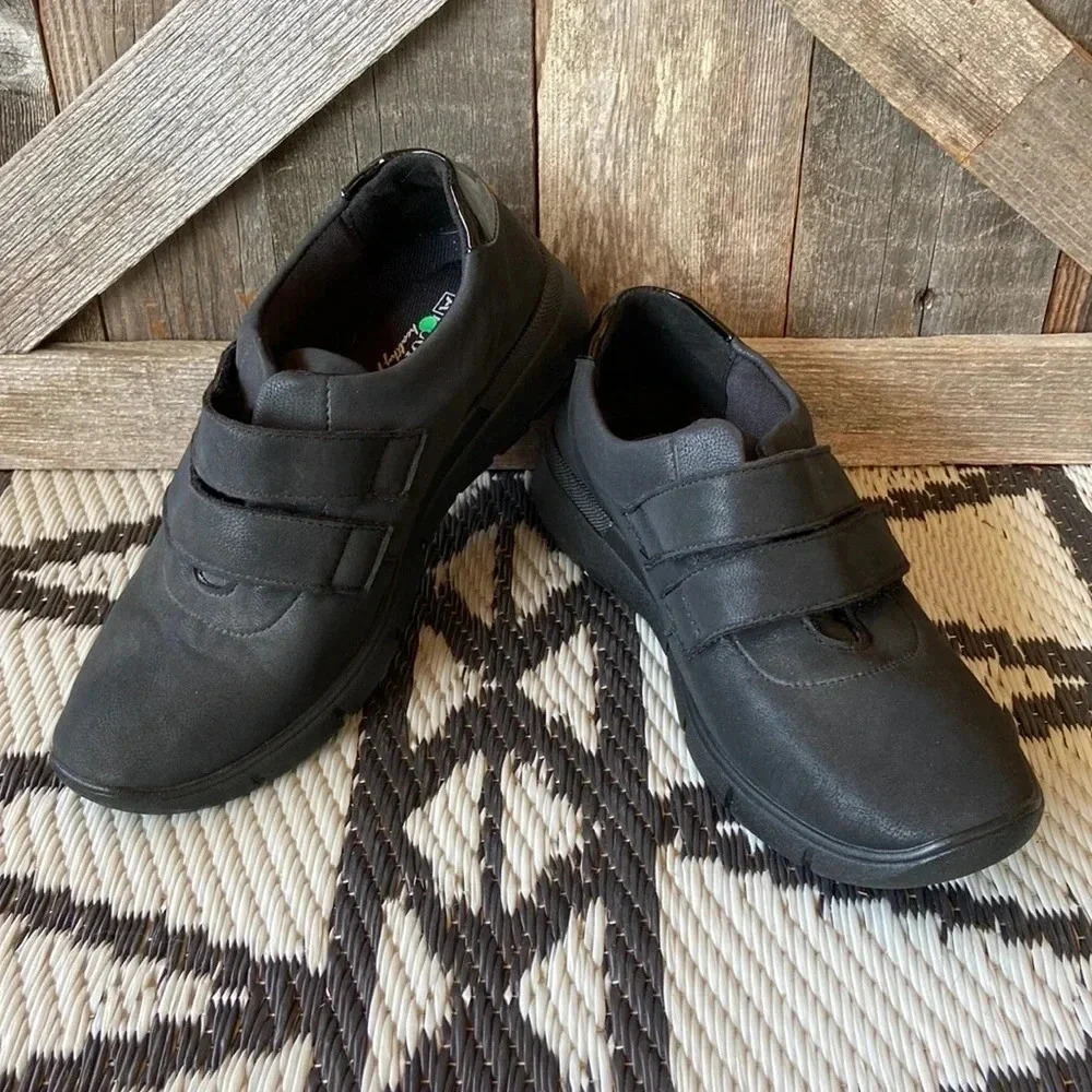 Arcopedico |  Velcro Runners